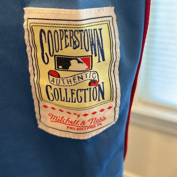 Montreal Expos Jersey - Picture 4 of 5